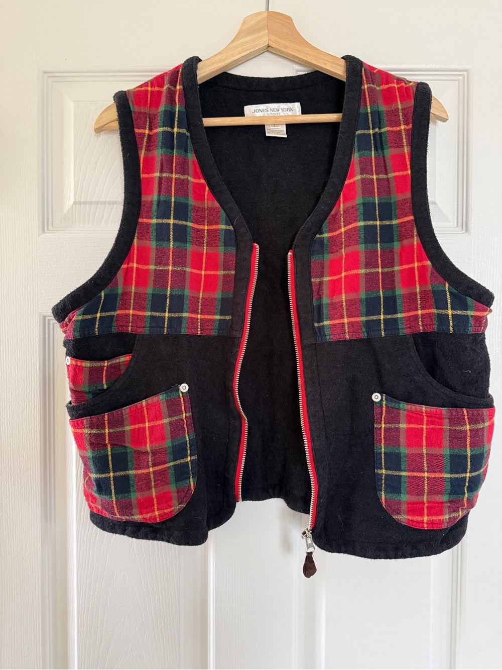 Jones New York Black Sport Knit Top